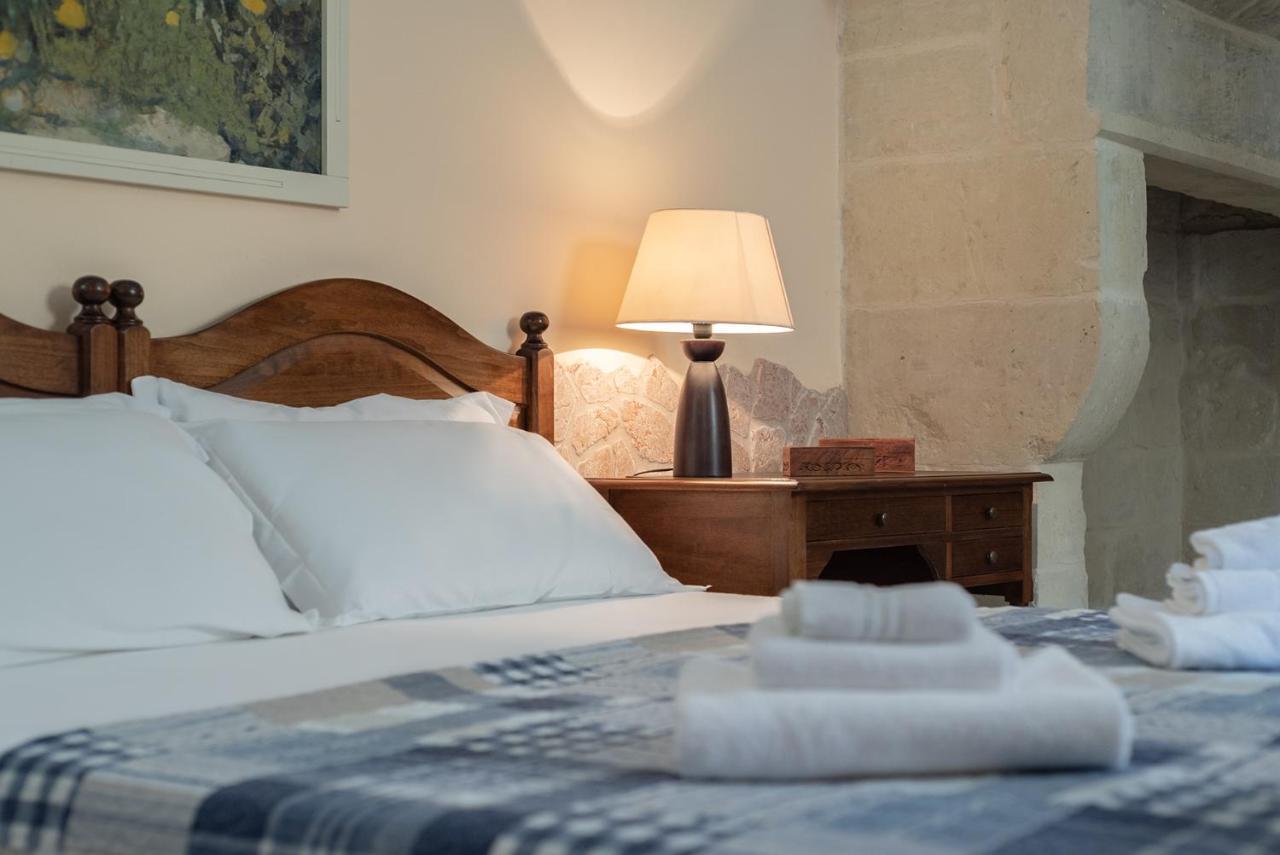 Bed and Breakfast Lu Caffa By Typney Верноле Екстер'єр фото
