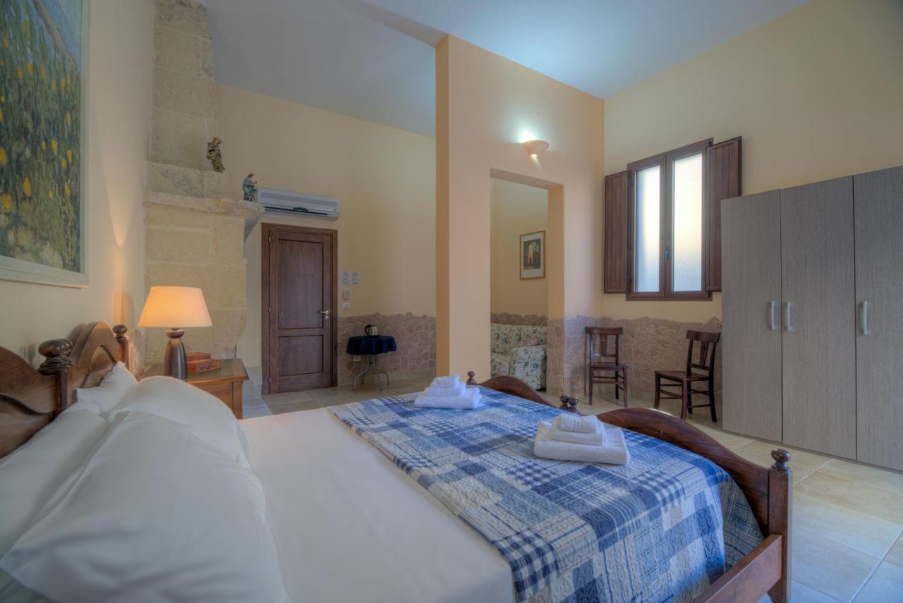 Bed and Breakfast Lu Caffa By Typney Верноле Екстер'єр фото